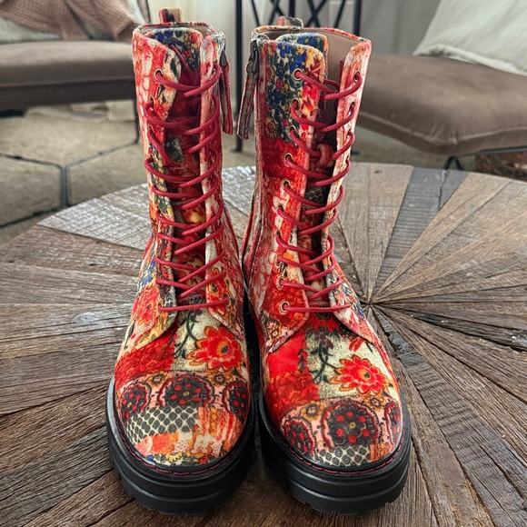 Aerosoles Aware x Laura Ashley Shelton Quilted Combat Boot Red Velvet Floral - Picture 6 of 9